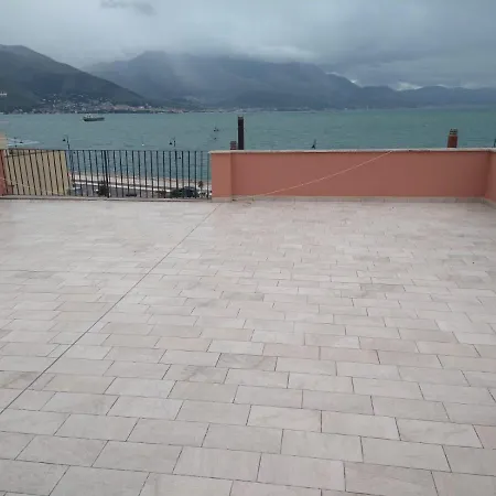 Movidart House *
